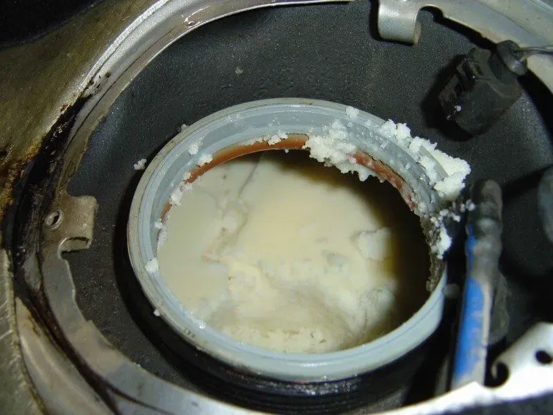 How to Prevent Diesel Fuel Gelling: Winter Temperature Guide & Quick Fixes