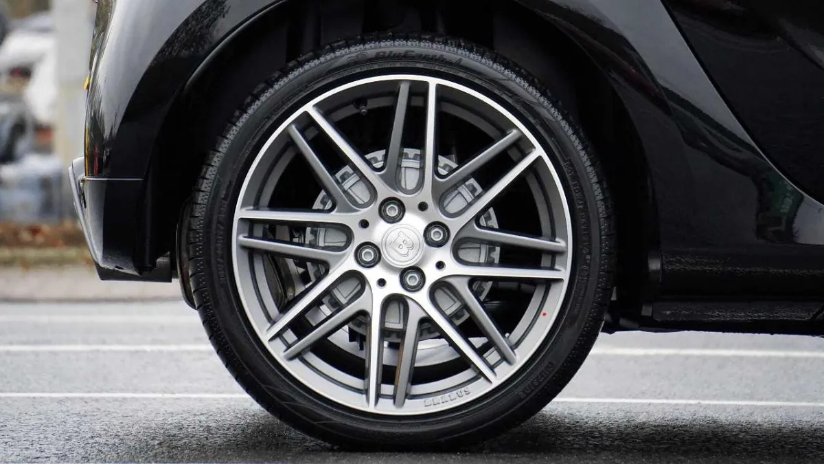 Are Bent Wheels Safe to Drive? Know the Dangers