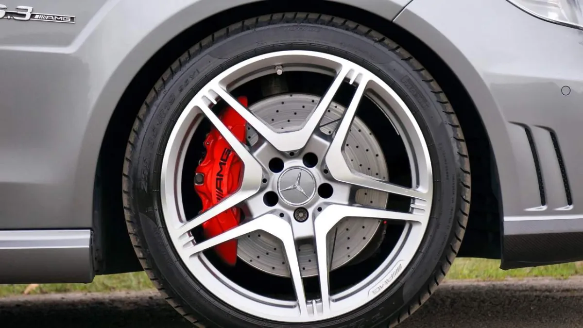 How Wheel Size Affects Performance, Comfort, and Fuel Economy