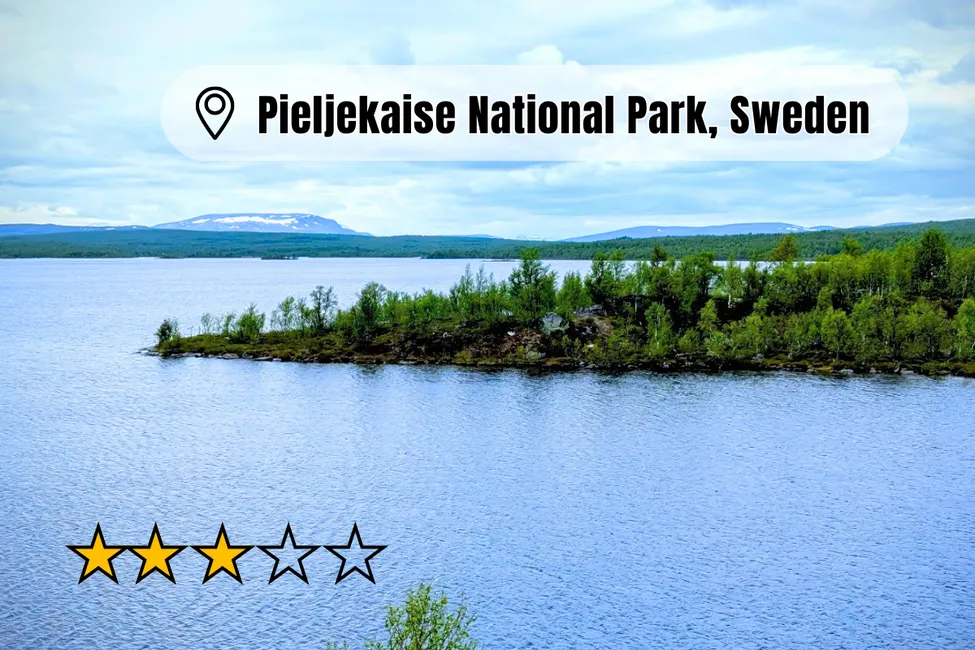 Pieljekaise National Park - Adolfström and Lake Luvtáverre