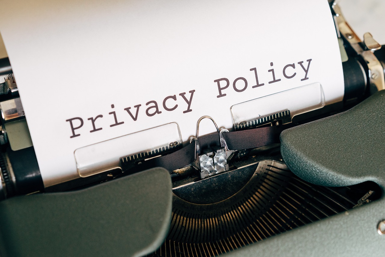 Typewritter with Privacy Policy