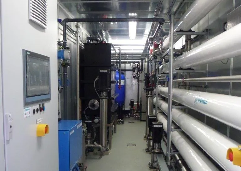 Tratamento de Efluentes por Osmose Reversa: alta eficiência para reúso de água e controle ambiental