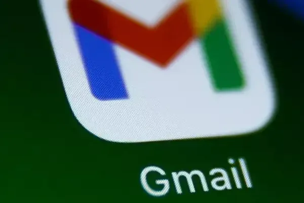 Small Business Owners Should Never Use a Free Email Service Like Gmail