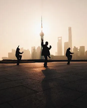 The Art of Tai Chi: A Comprehensive Guide to Mindful Movement