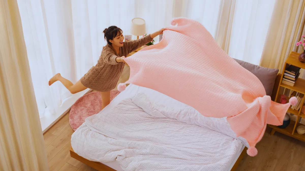 ORGANIZING FOR YOUR SANITY: A COMPREHENSIVE GUIDE TO A CLUTTER-FREE LIFE