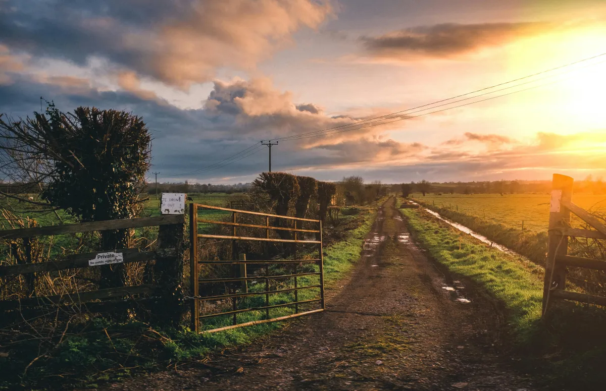 Why Landowner Education is Critical to Faster Deal Closures