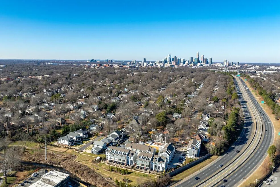 Chantilly, Charlotte, NC