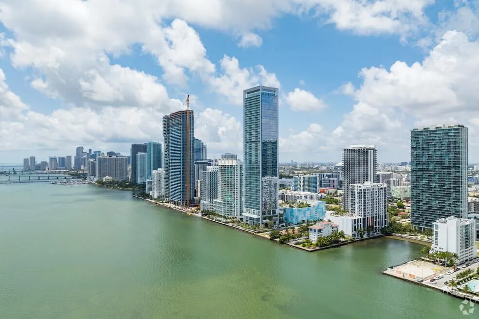 Edgewater, Miami, FL