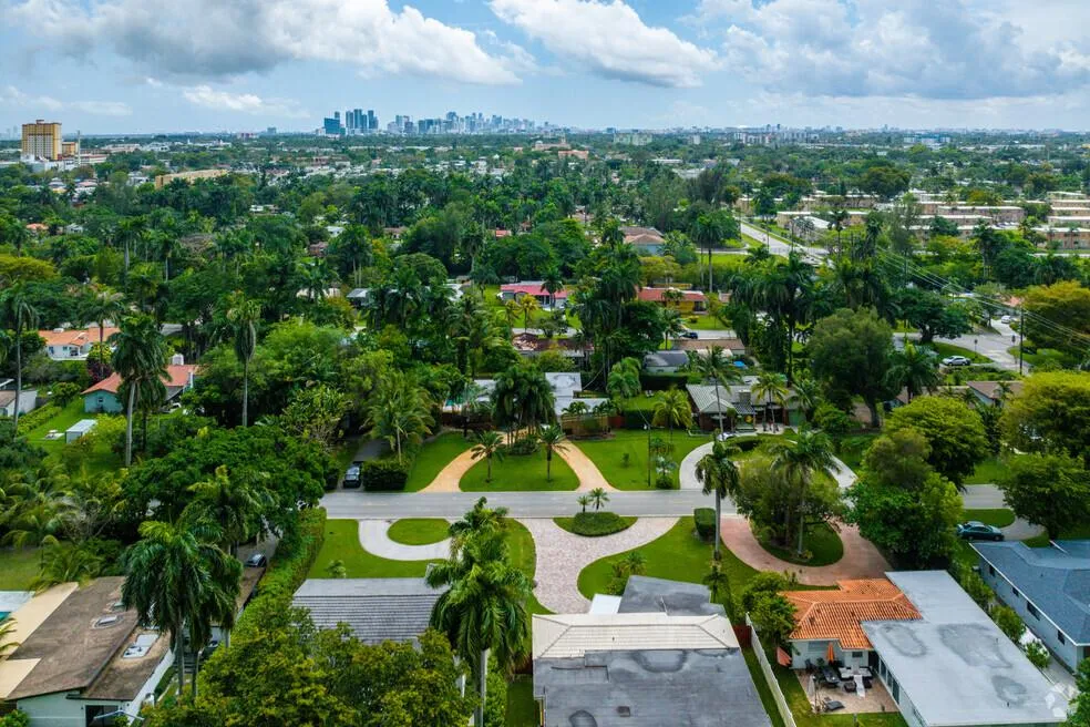 Upper East Side North, Miami, FL