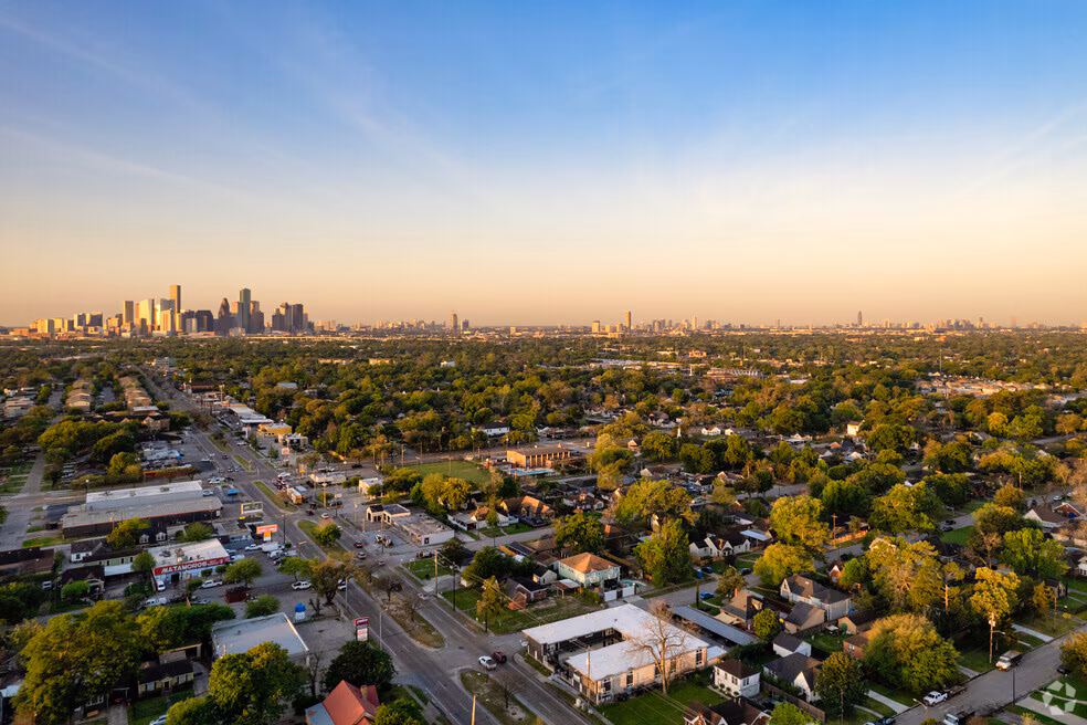 Northside Village, Houston, TX