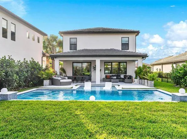 Twin Lakes North, Fort Lauderdale, FL