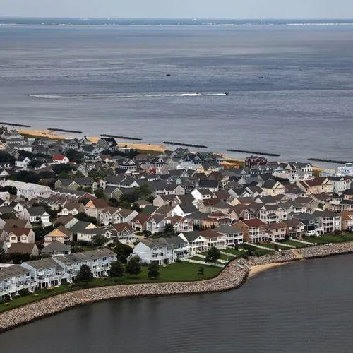 Roslyn Harbor