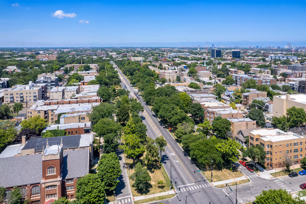 Logan Square, Chicago, IL