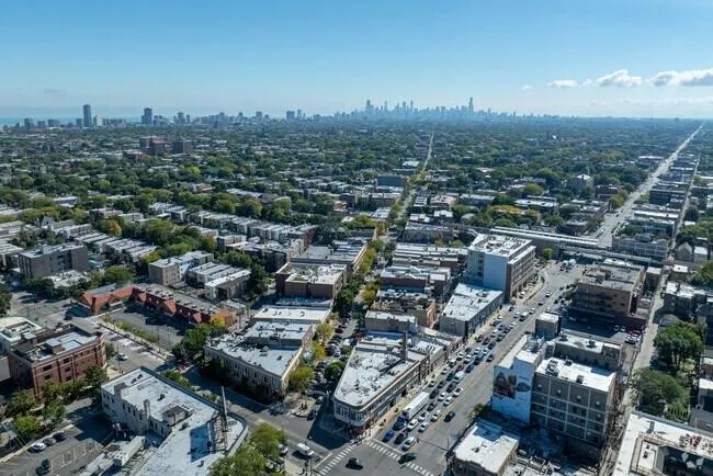 Lincoln Square, Chicago, IL