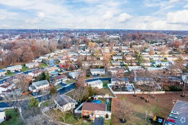Clara Barton, Edison, NJ
