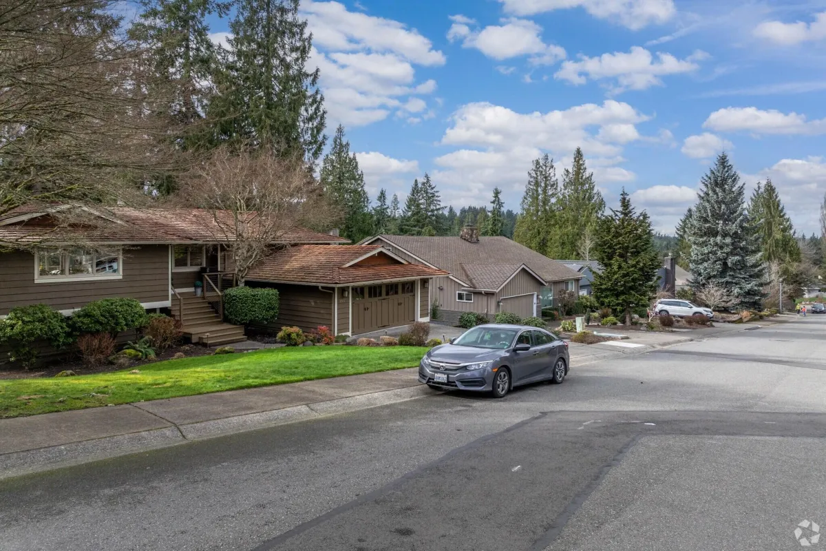 Northeast Bellevue, Bellevue, WA