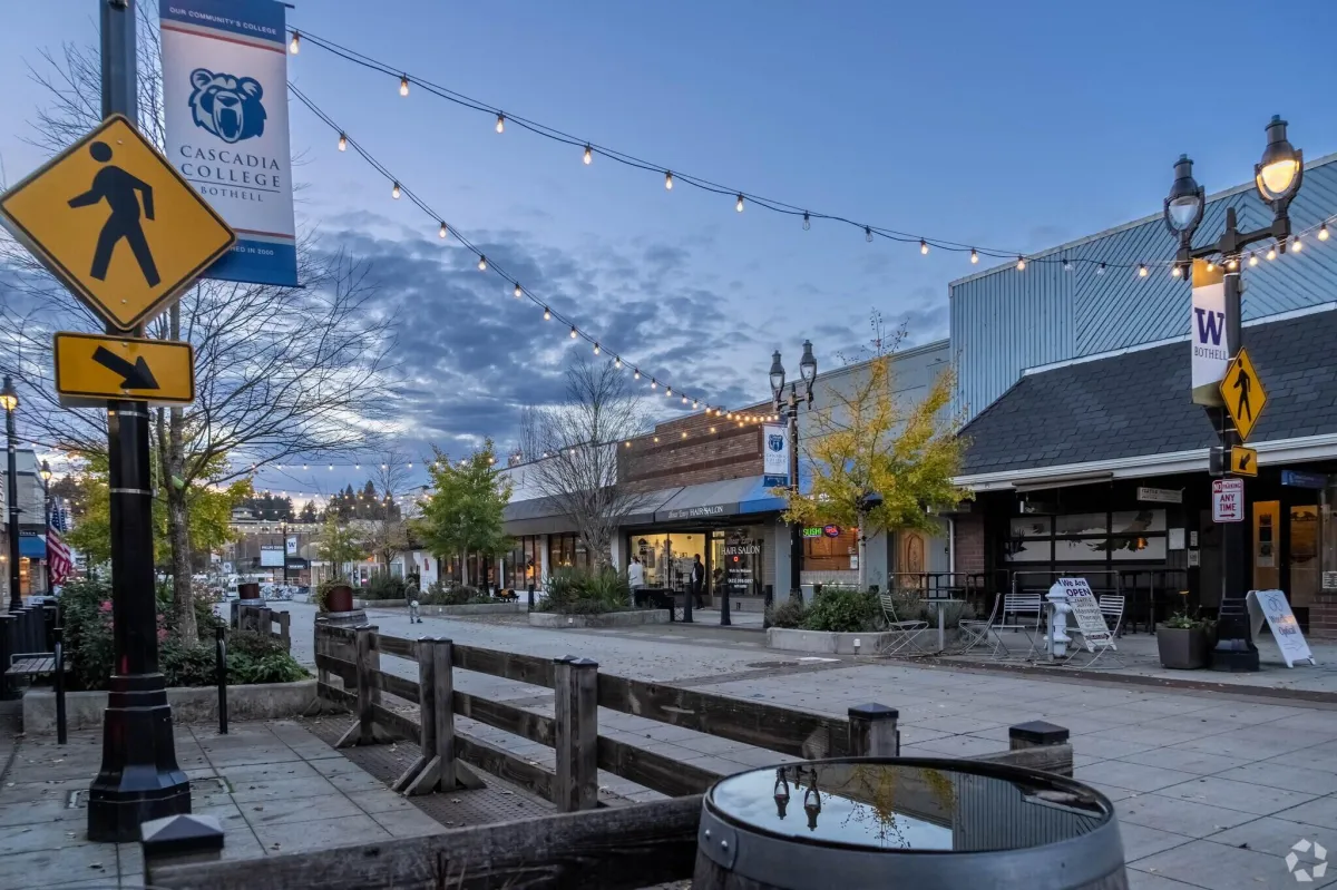 Westhill, Bothell, WA