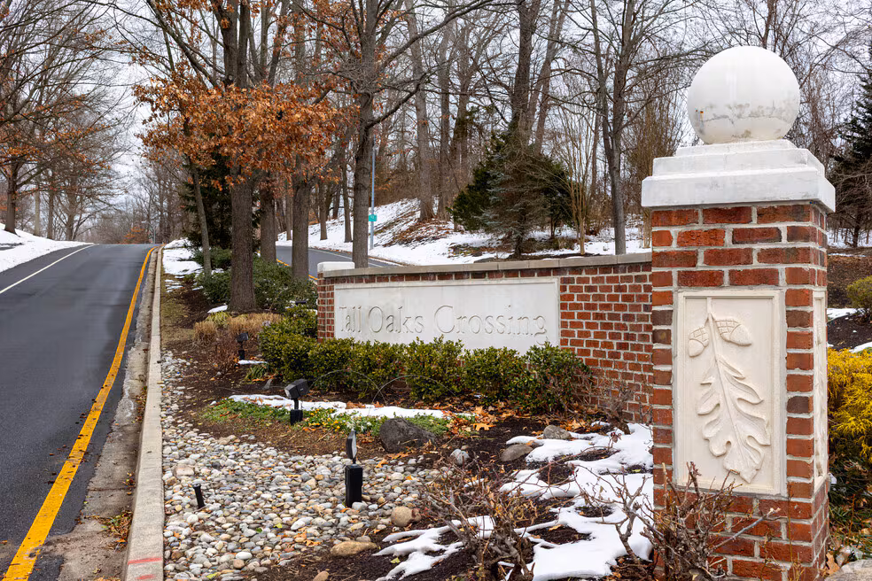 Tall Oaks Crossing, Bowie, MD