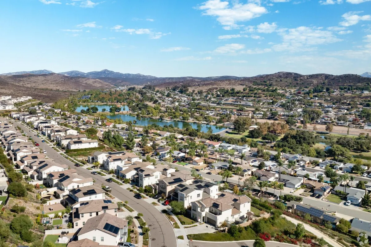 East Elliot, Santee, CA