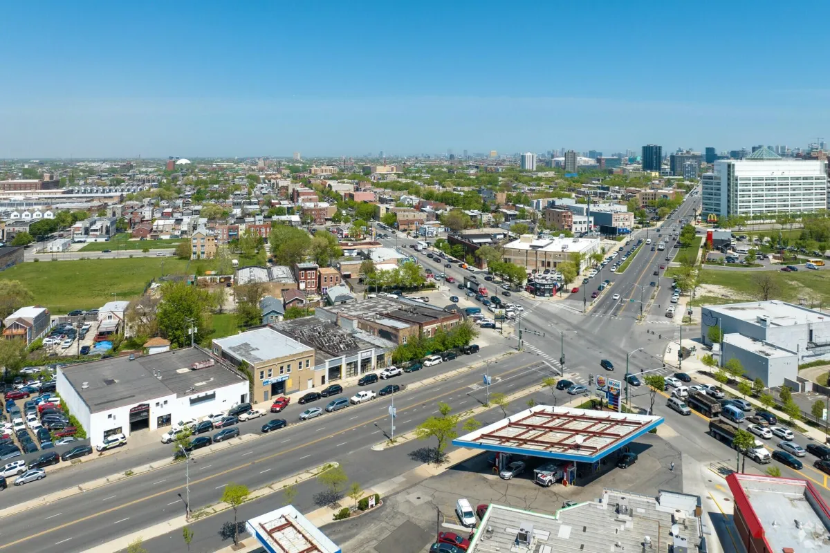 Tri-Taylor, Chicago, IL