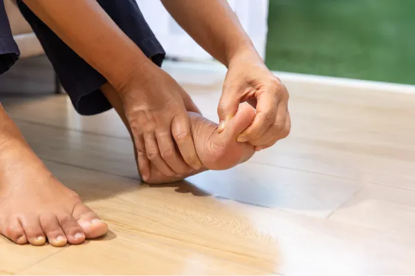 Turf Toe Explained: Not Just for Pros—How to Treat It Right