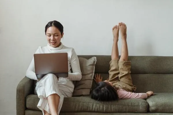 The Easiest Way to Block Inappropriate Content: 2024 Guide for Parents