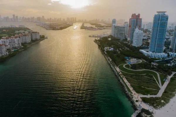 10 Detailed Reviews of Top Pediatricians Near Kidazzle Miami