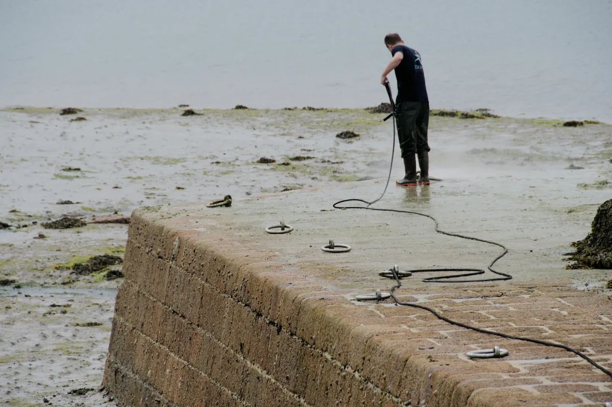 pressure washing near me