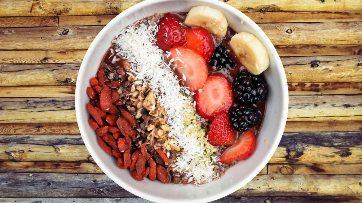 high fiber smoothie bowl snack