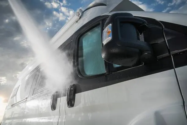 Top 5 Benefits of Professional RV Detailing