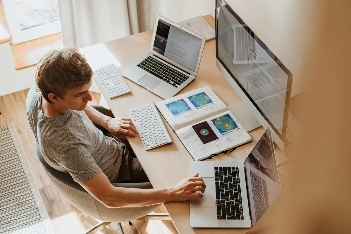 AI in Hotels: Automating Guest Support & Bookings
