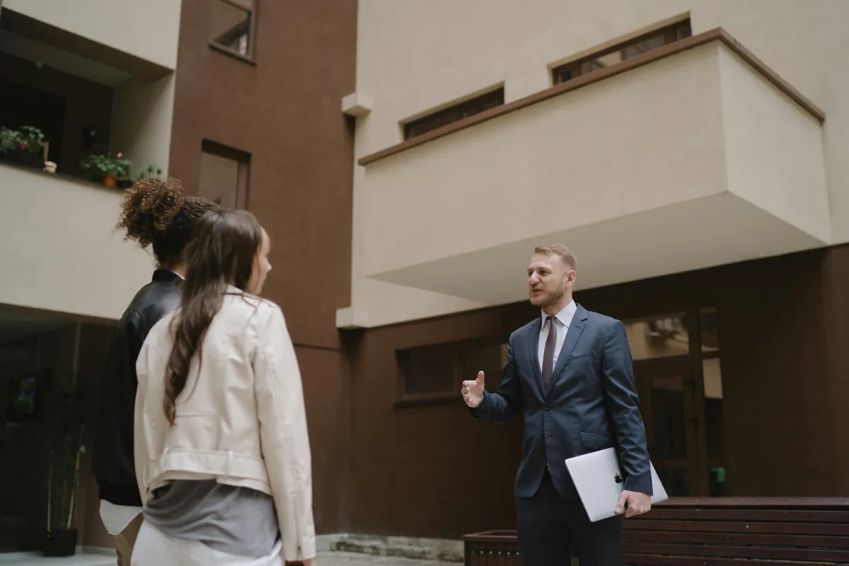 Voice AI for Realtors: What Happens When a Bot Takes the Call First