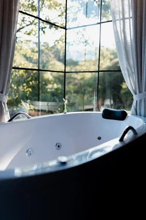 Bathtub