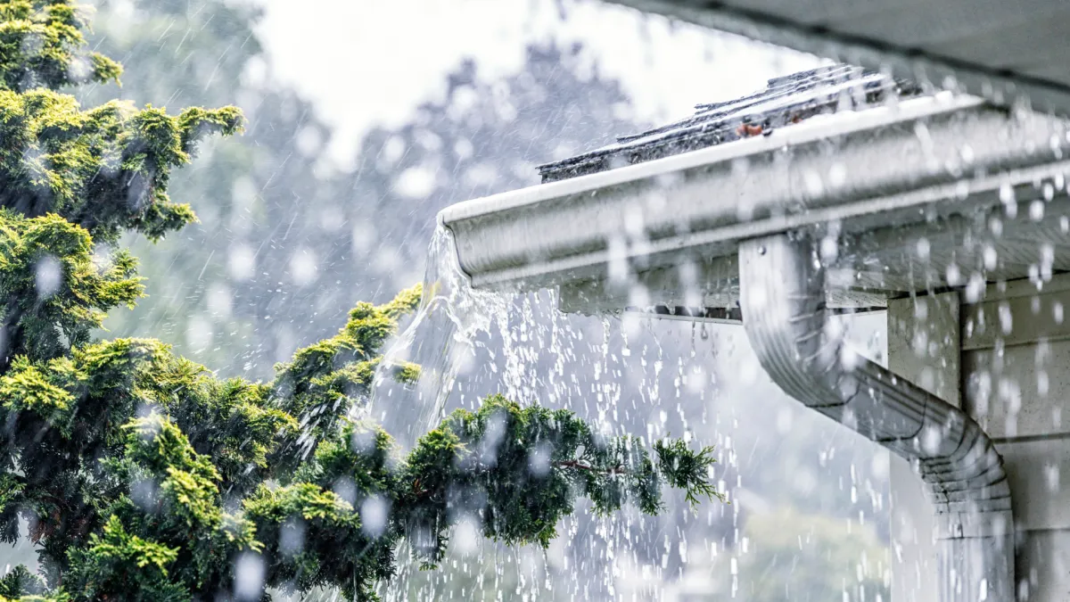 Evaluate the Real Cost to Get Gutters Before Buying