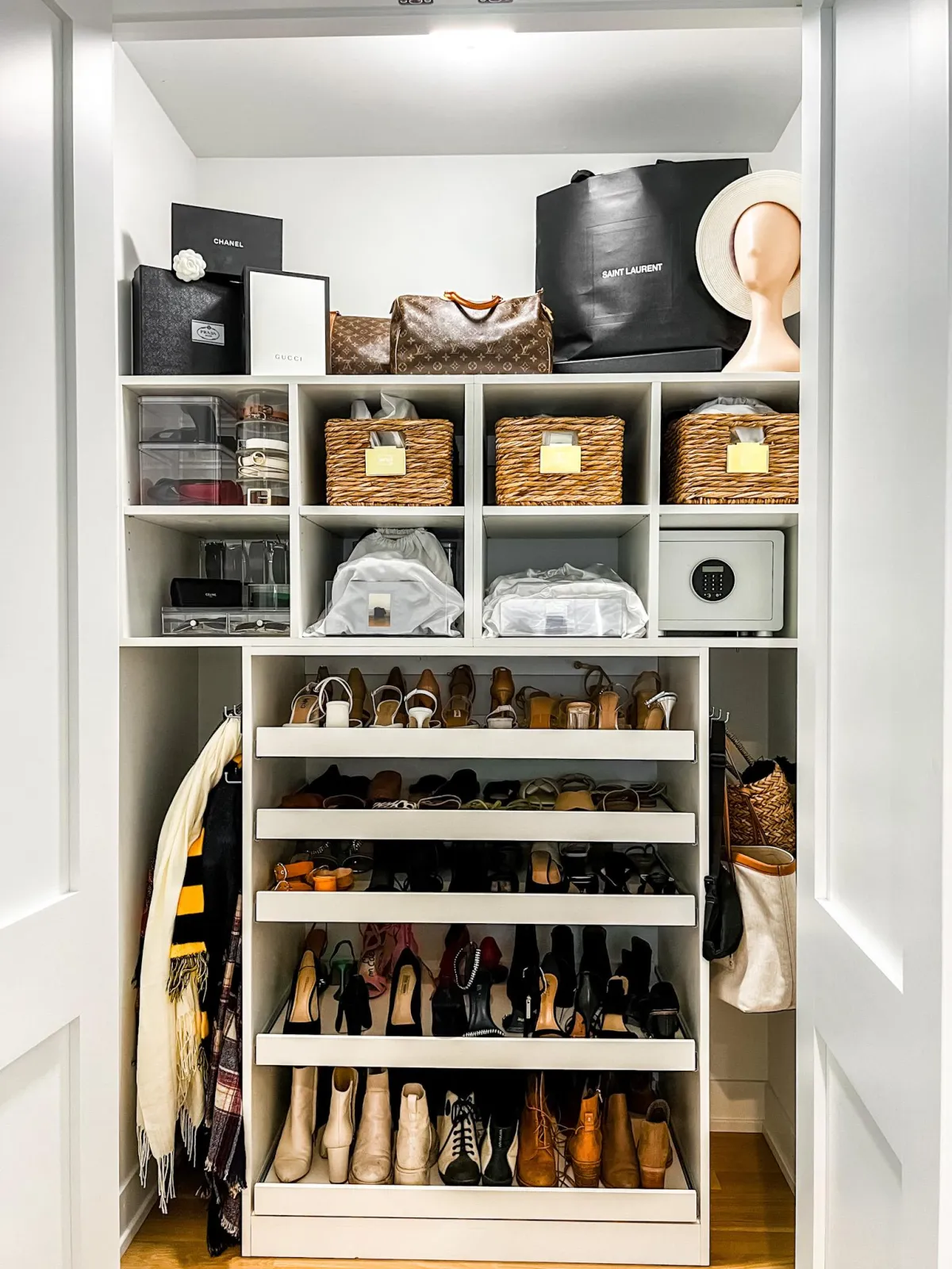 New Year, Clear Space: How to Start the Year Clutter-Free