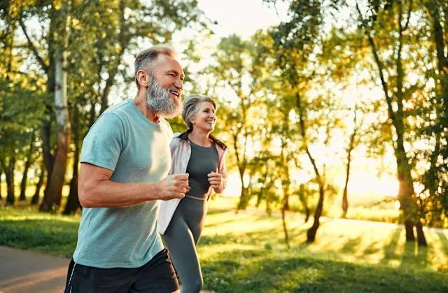 Tongkat Ali Senior Vitalité: Your Natural Guide to Energy and Wellness After 60