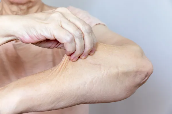 Can Contour Light Therapy Improve Skin Tightness and Cellulite?