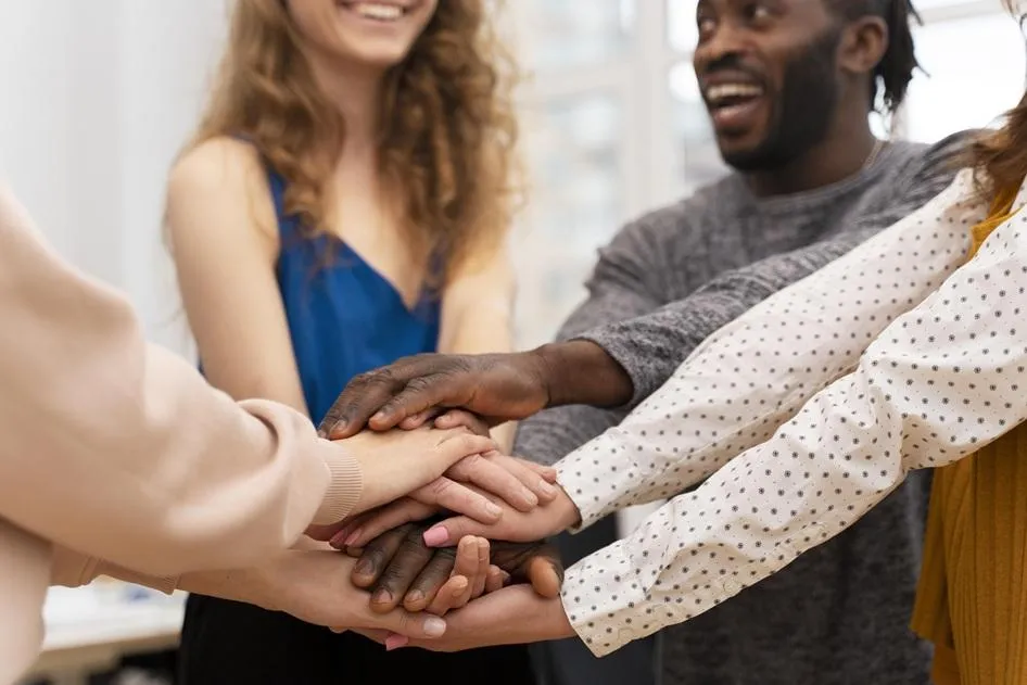 Ubuntu Leadership Model: A Guide to Leading With Connection
