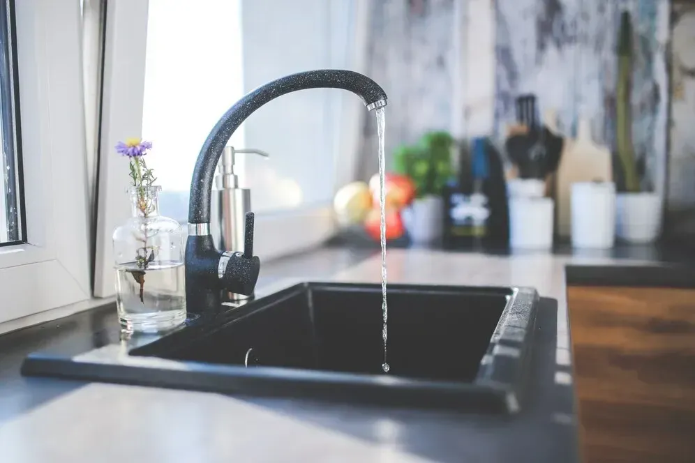 How to Fix a Leaky Kitchen Faucet in Stafford, VA