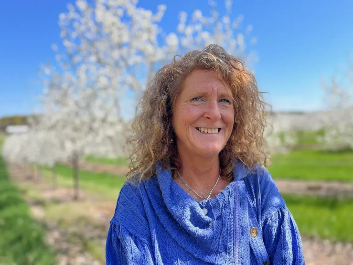 Leisa Eckerle Hankins of Benjamin Twiggs on the Bullish on Business Podcast with Rose Odette