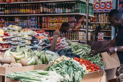 Seguridad alimentaria: cuando la confianza se mide en sellos y no en relaciones