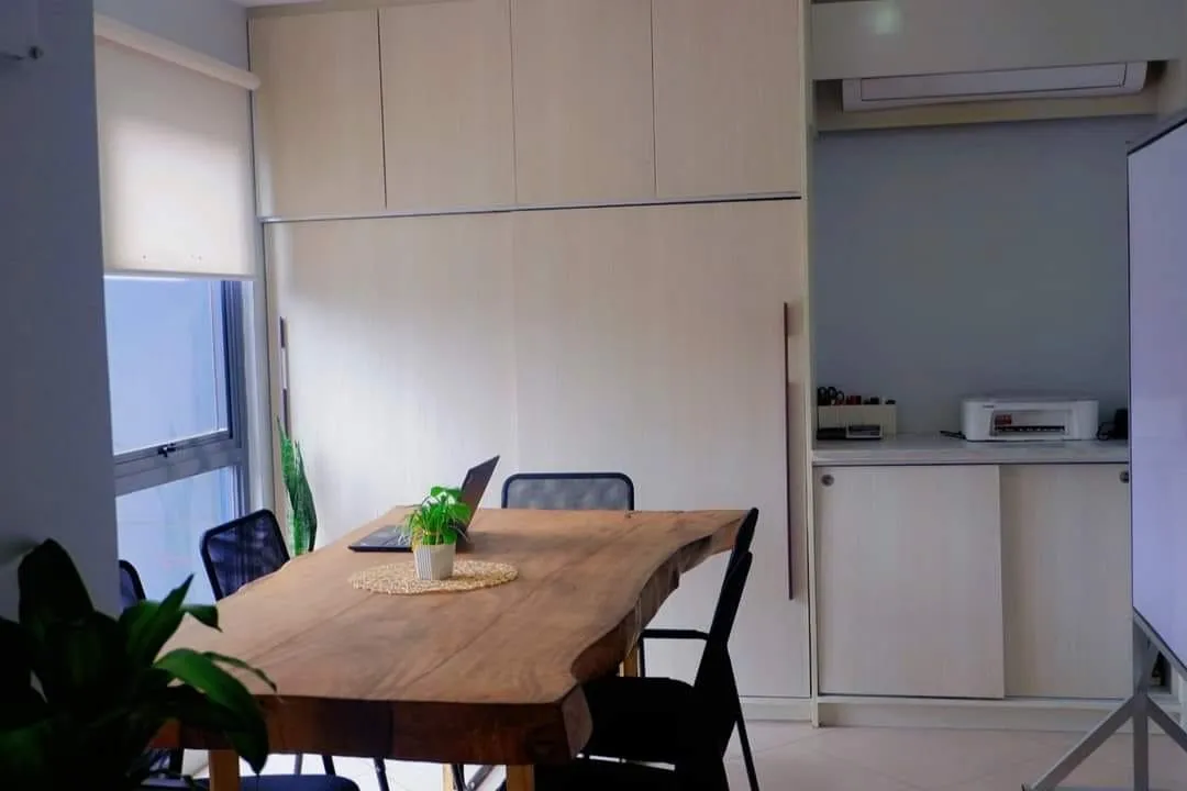 Upcloud Office Solutions & Co-Working Space 