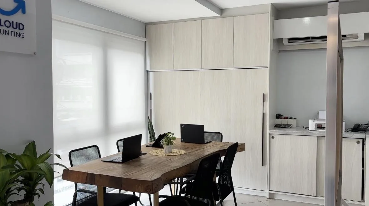 Upcloud Office Solutions & Co-Working Space 