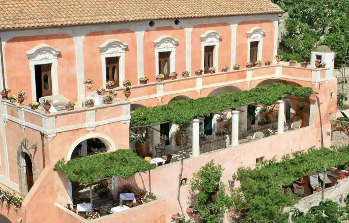 Villa San Giacomo — photo 1