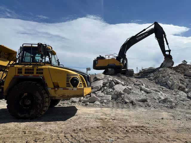 HD Construction & Development excavating residential construction site