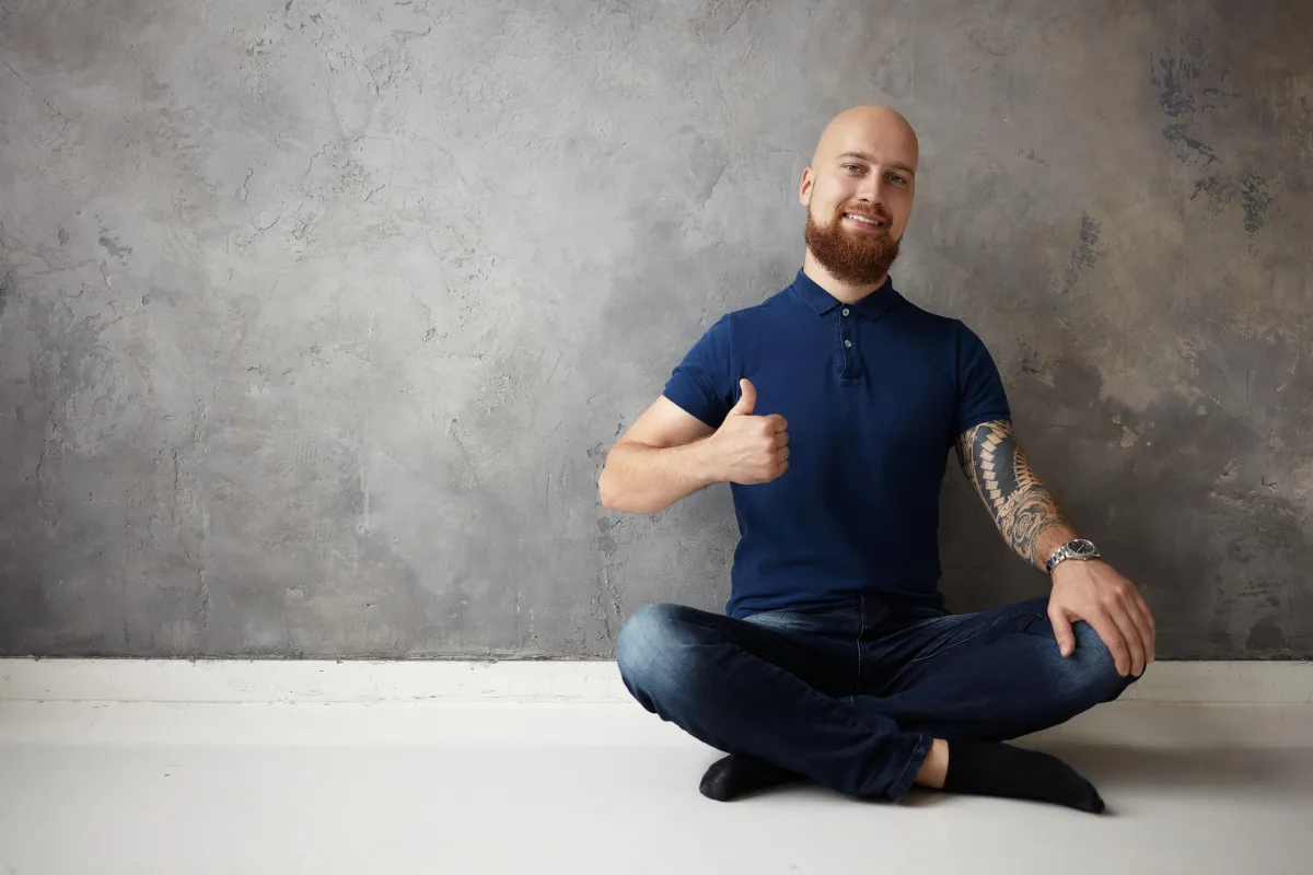 Meeting Mastery Through Physical Presence: How Posture Influences Team Dynamics