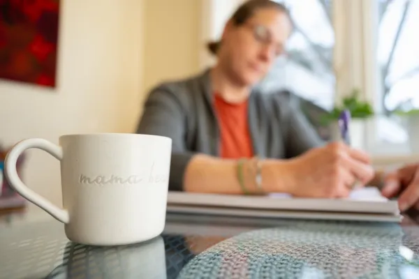 10 Ways Coaching Helps You Level Up (Without Burning Out)