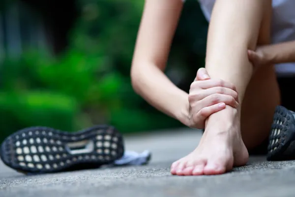 Managing Peripheral Neuropathy in Feet: What Can a Podiatrist Do?