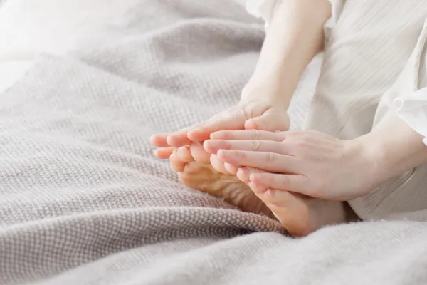 Cold Feet? Understanding Poor Circulation and How to Improve It