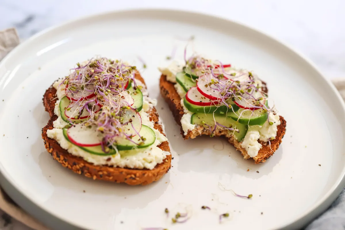 Toast Toppers